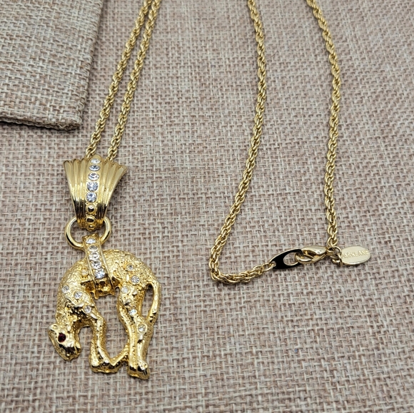 Vintage Elegant Gold Panther Pendant Necklace Park Lane Rare Piece - Picture 5 of 6